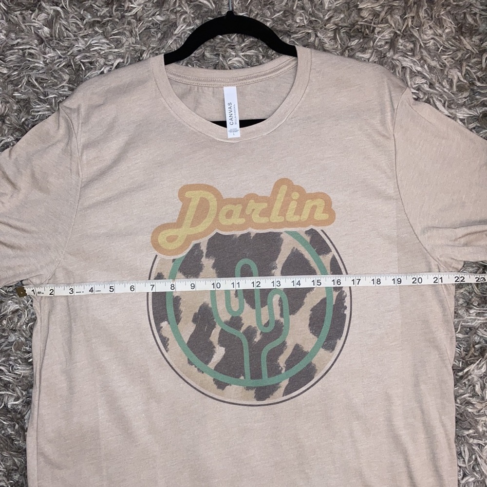 Darlin Graphic Tee! I ACCEPT OFFERS! - Picture 7 of 8